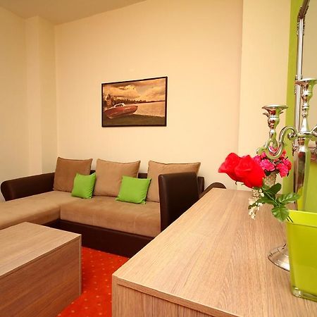 Vila Palic Hotell Eksteriør bilde