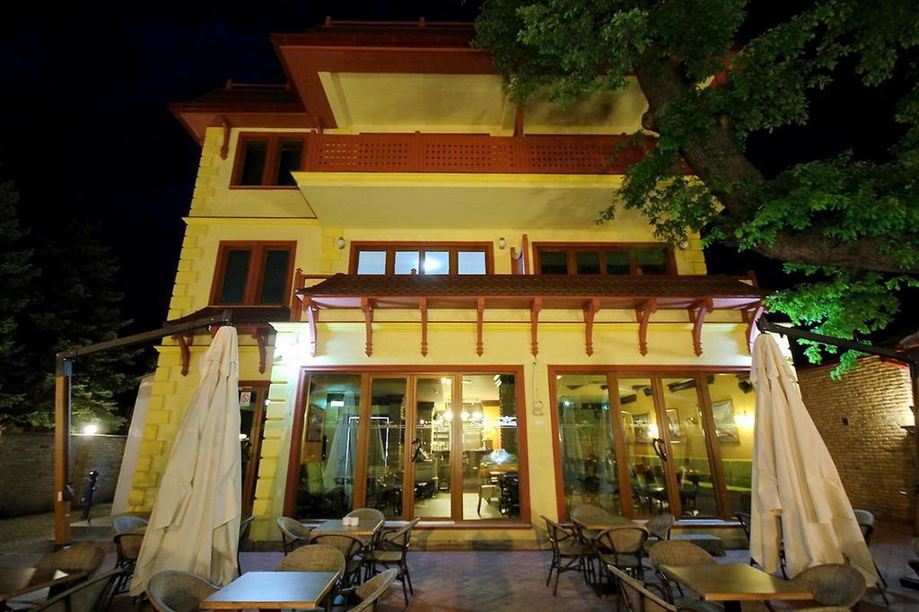 Vila Palic Hotell Eksteriør bilde