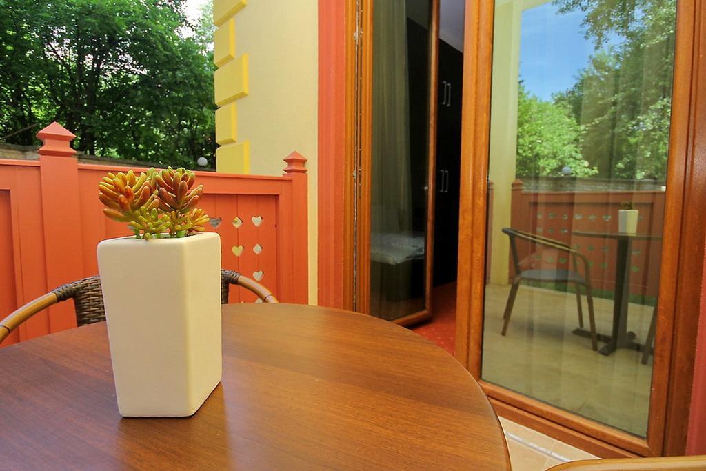 Vila Palic Hotell Eksteriør bilde