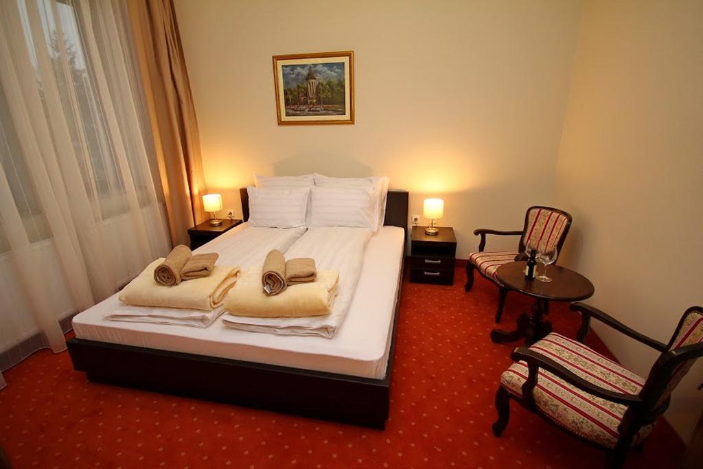 Vila Palic Hotell Eksteriør bilde