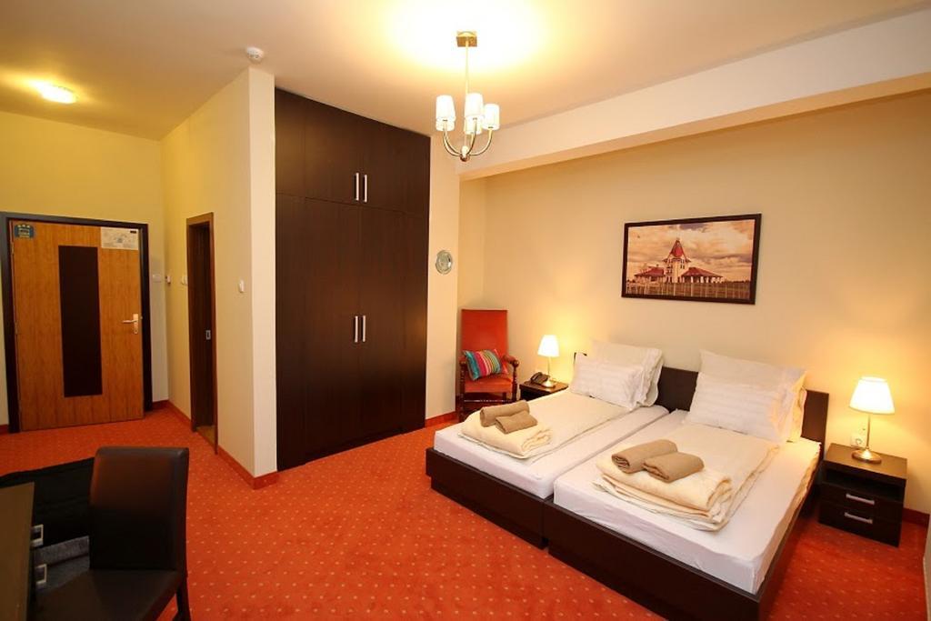 Vila Palic Hotell Eksteriør bilde