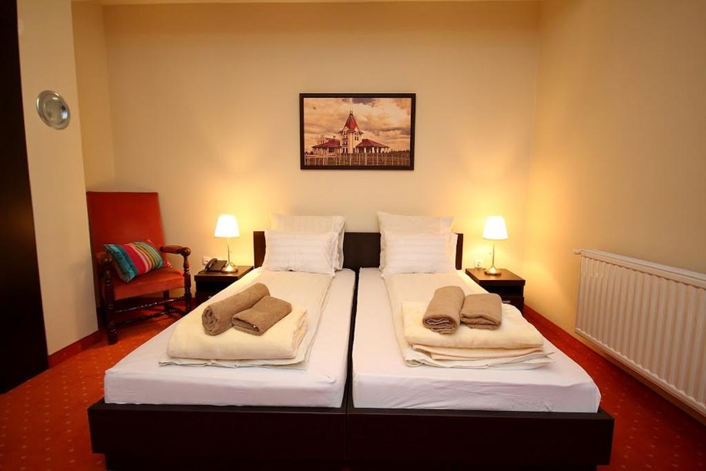Vila Palic Hotell Eksteriør bilde