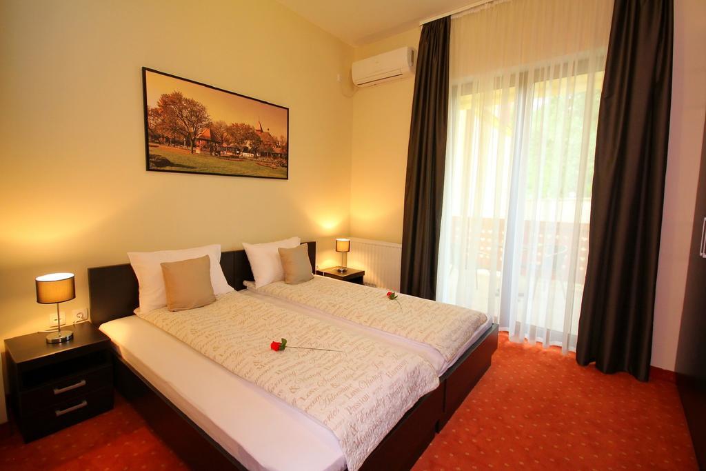 Vila Palic Hotell Eksteriør bilde