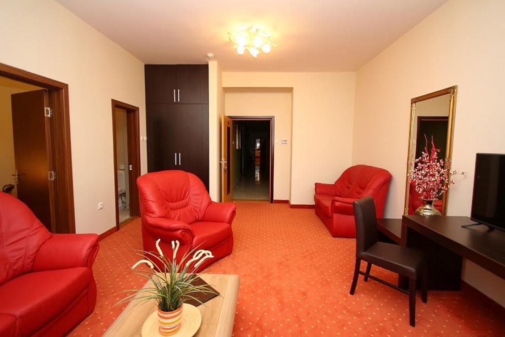 Vila Palic Hotell Eksteriør bilde