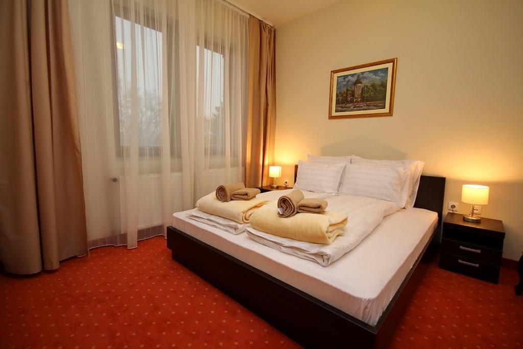 Vila Palic Hotell Eksteriør bilde